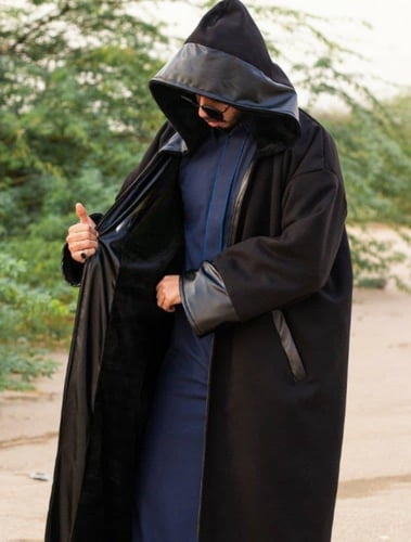 فروات شتوية بأطراف جلد-متجر فرح