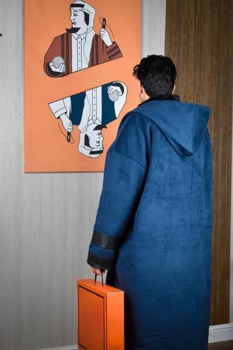 فروه لون أزرق مبطنة بفرو ناعم-متجر فرح