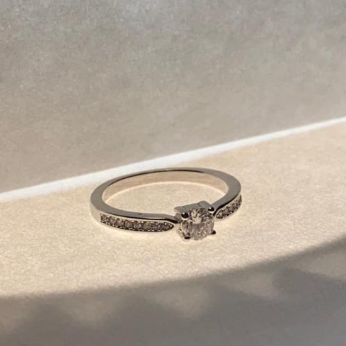 Shine ring