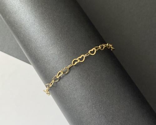 سوار القلوب من الذهب الأصفر عيار١٨