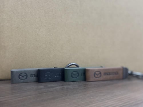 ميدالية مفتاح مازدا