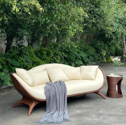 أريكة فاخرة بتصميم أنيق من خشب الجوز الأسود – مزيج...