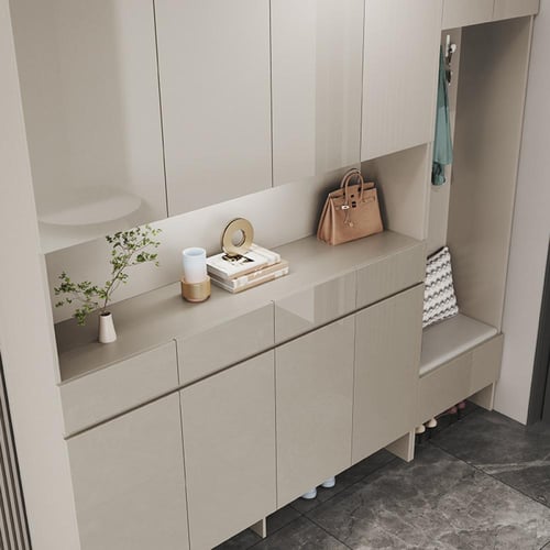 خزانة أخذيه ومساحات تخزين حائطيه بتصميم جميل