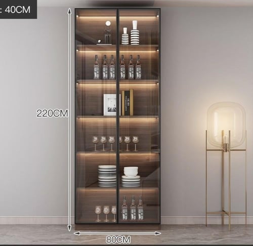 خزانة بإنارة مدمجة