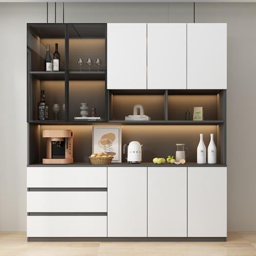 ☕ ركن القهوة الساحر: حيثُ تَلتَقي الأناقةُ بِالضّو...