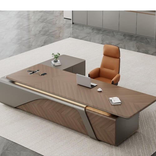 مكتب رئيس تنفيذي