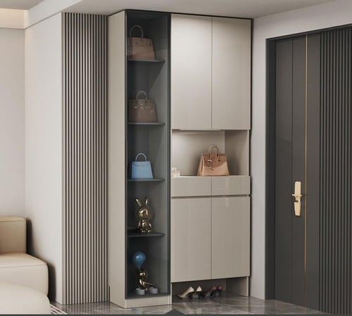 خزانة أخذيه ومساحات تخزين حائطيه بتصميم جميل