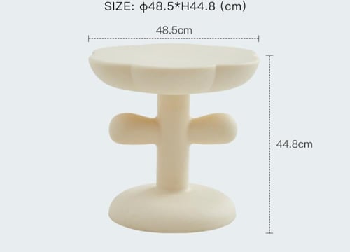 طاولة جانبية على شكل زهرة