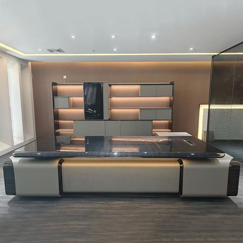 مكتب تنفيذي بتصميم إيطالي