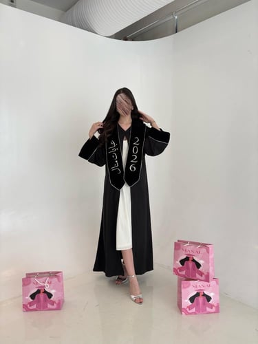 عباية تخرج اسود