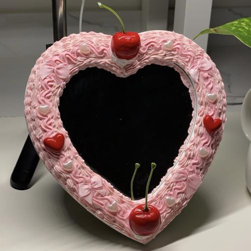 مرايه كرز وردي