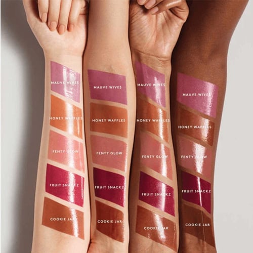 فنتي بيوتي قلوس ملمع ومكبر شفاه بومب كريم 03 هاني...