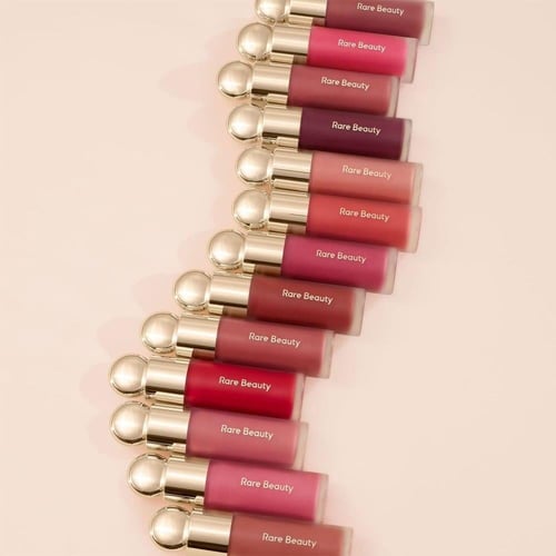 رير بيوتي احمر خدود سوفت بينش سائل - بيليف