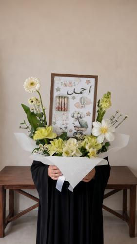 A bouquet of flowers