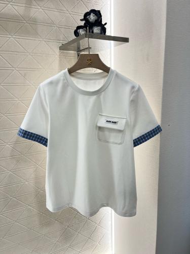 T-shirt ابيض