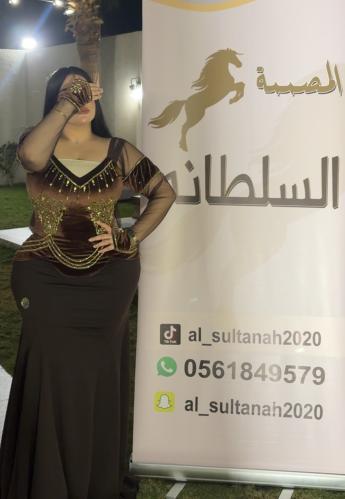 Brown dress