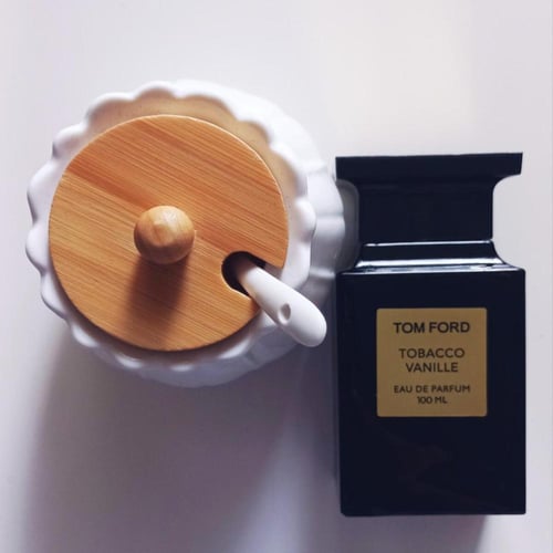 توم فورد تباكو فانيل او دو بارفيوم 100 مل