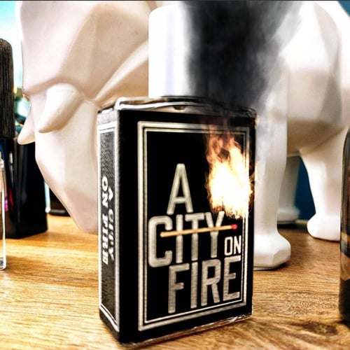 ايماجنينري اوثرز ا سيتي اون فاير 50 مل