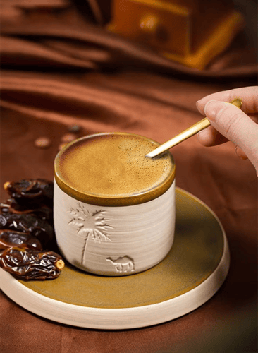 كوب قهوة فخاري