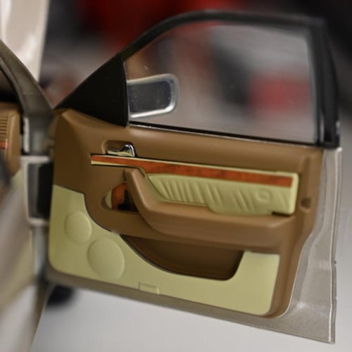 Norev Mersedes Bens S 600 V12