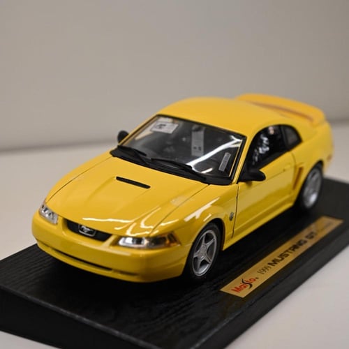 Maisto Mustang GT 1999