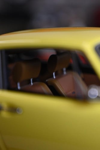 1/18 Delicate Model Porsche 911 Singer 964 (Yellow...