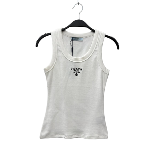 توب برادا بشعار أمامي