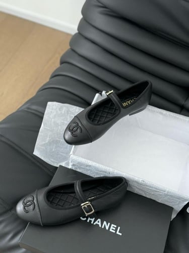 شوز شانيل (Chanel) باليرينا كلاسيكي