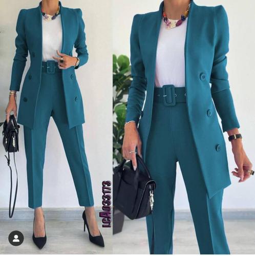 طقم رسمي نسائي