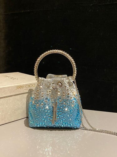 شنط ماركة جيمي تشو (Jimmy Choo)