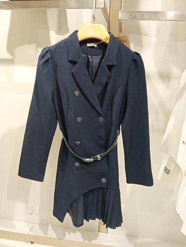 فستان ميو ميو بليزر