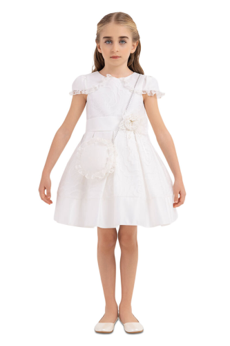 فستان ابيض مع شنطة