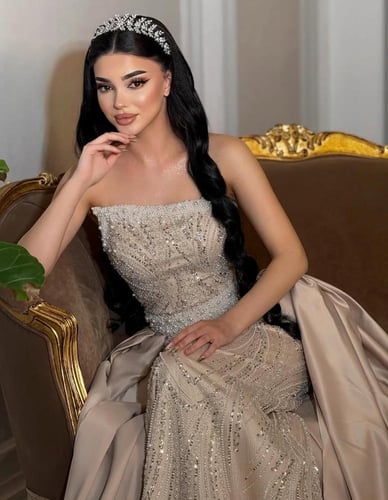 فستان منال