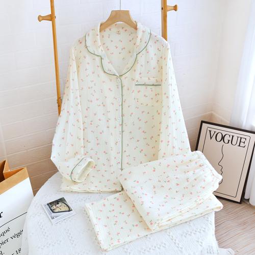 بجامة قطنية ناعمة بنقشة ورد - راحة أنيقة لبشرة حسا...