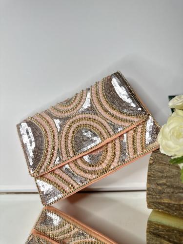 حقيبة عبق الجمال