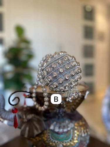 حقيبة معدن حجم ميني فضي (أنماط مختلفه)