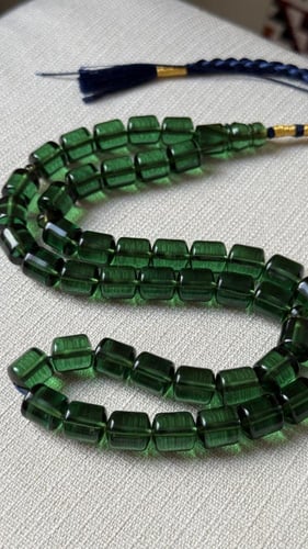 زعفراني اخضر