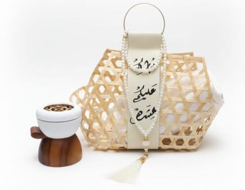 خزف معاء سجاد مترو10صناطي ومبخره وسبحه لولو وشيله...