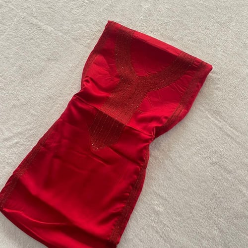 قطن كويتي تطريز وكريستال امام وخلف واكمام