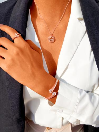 عقد انفينتي من فلورايت