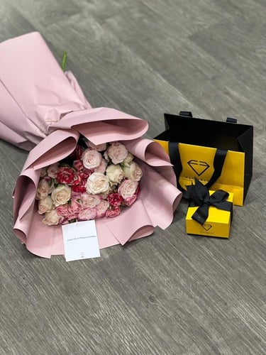 إسواره صلبة مزينه بالكرستال البراق من فلورايت