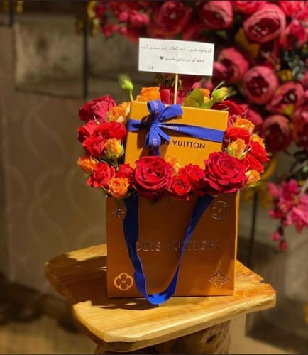 اسورة لويس فيتون نسائي