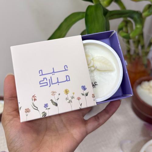 شمعه الورد مع بوكس عيد مُبارك
