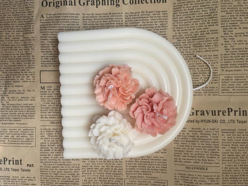 شمعة القوس مزينه