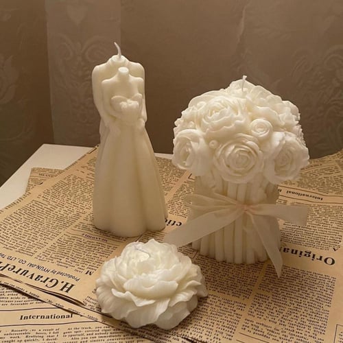 شمعة العرسان + باقة ورد كبيره