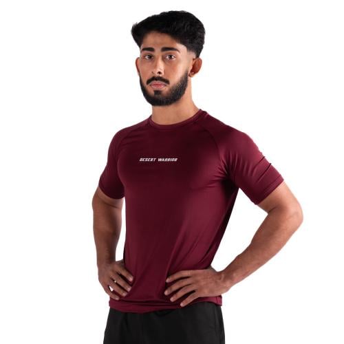 DW Essential Muscle Fit in Maroon