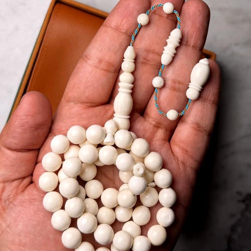 مسباح عظم جمل مدور