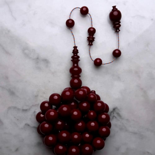 مسباح من عصي عنابيه