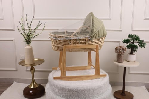 سلة موسى سرير مواليد قماش لينن بكسرات مع قاعدة خشب...