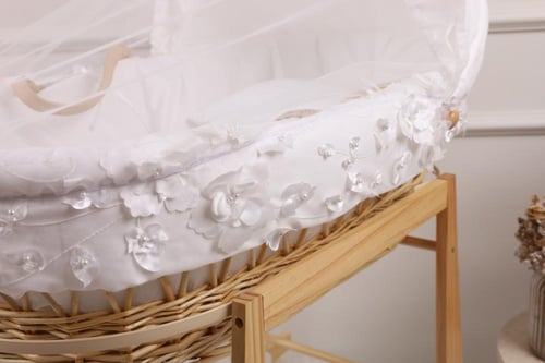 سلة موسى سرير مواليد خيزران قطن أوف وايت بالدانتيل...